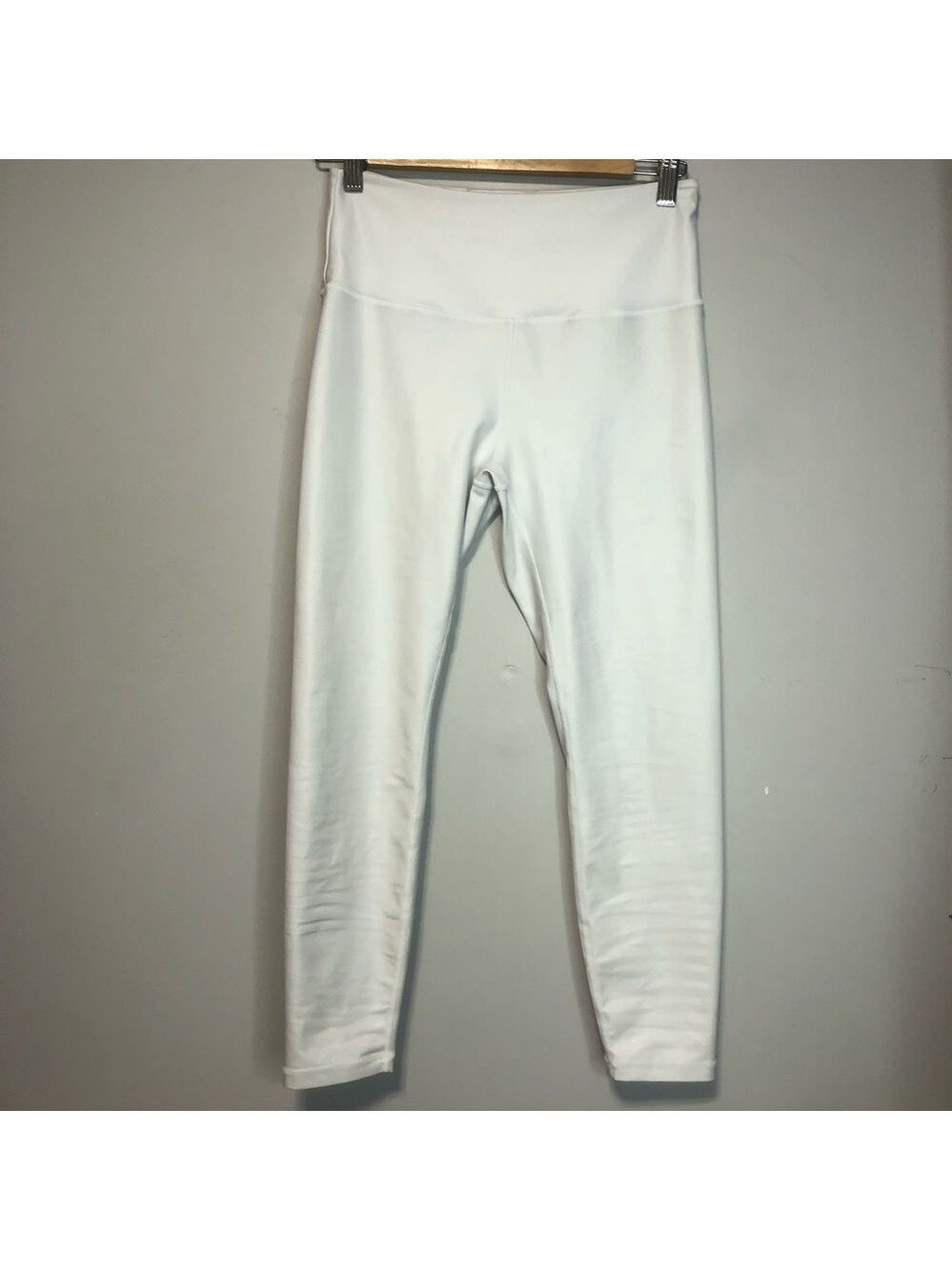 ZYIA Active 7/8 White High Rise iridescent Leggings, size 6-8